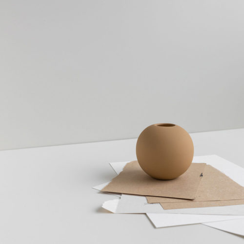 Cooee Design Ball Vase 20 cm Peanut 2